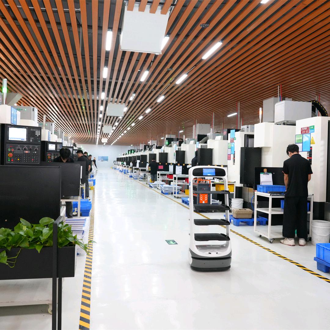 72台cnc加工厂-铝合金外观件批量定制