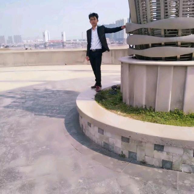 小何内架