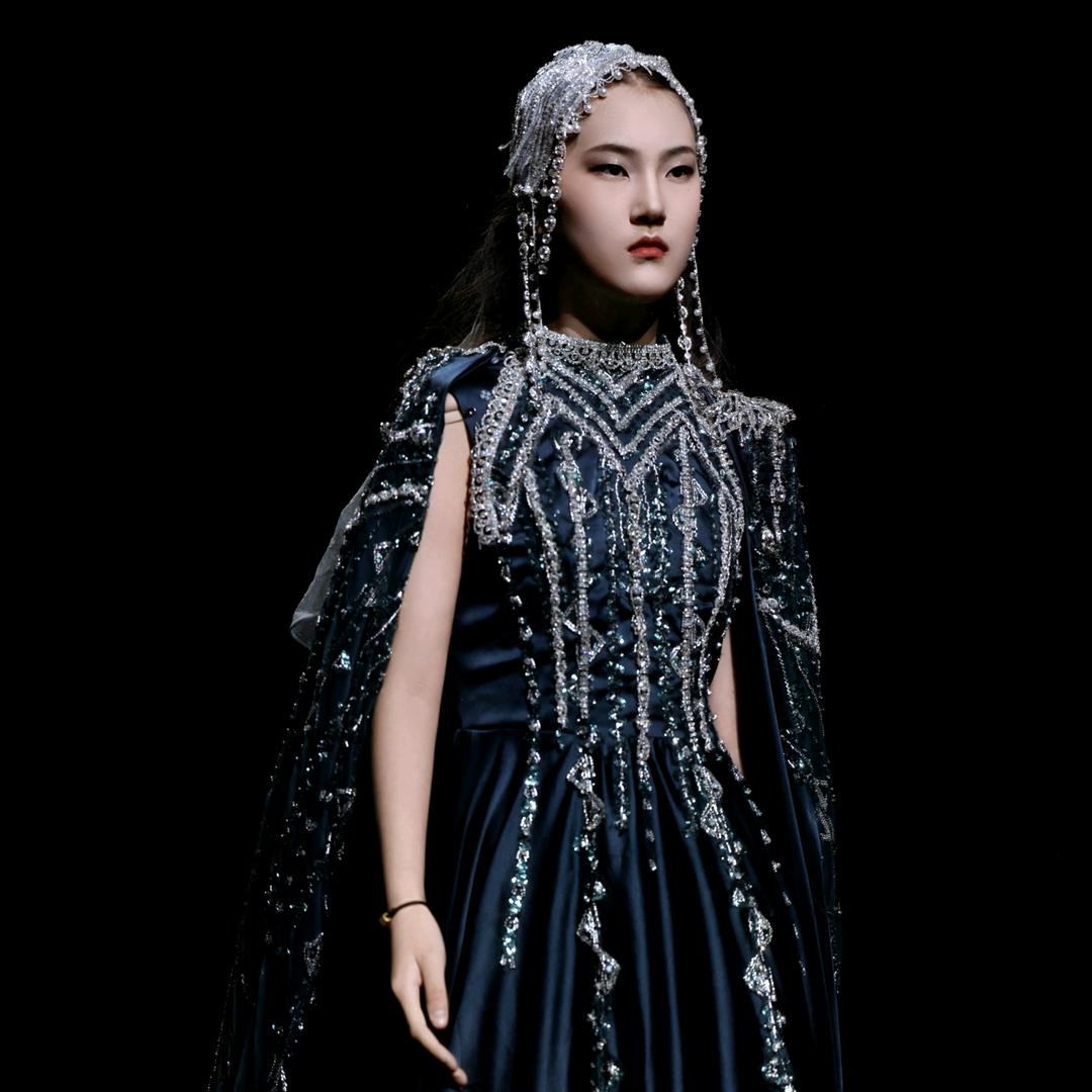 童模༺ༀ༂࿅小姑奶奶思思࿅࿆༂ༀ༻爾夫人