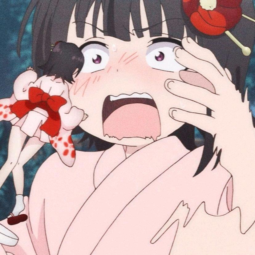 ✘
