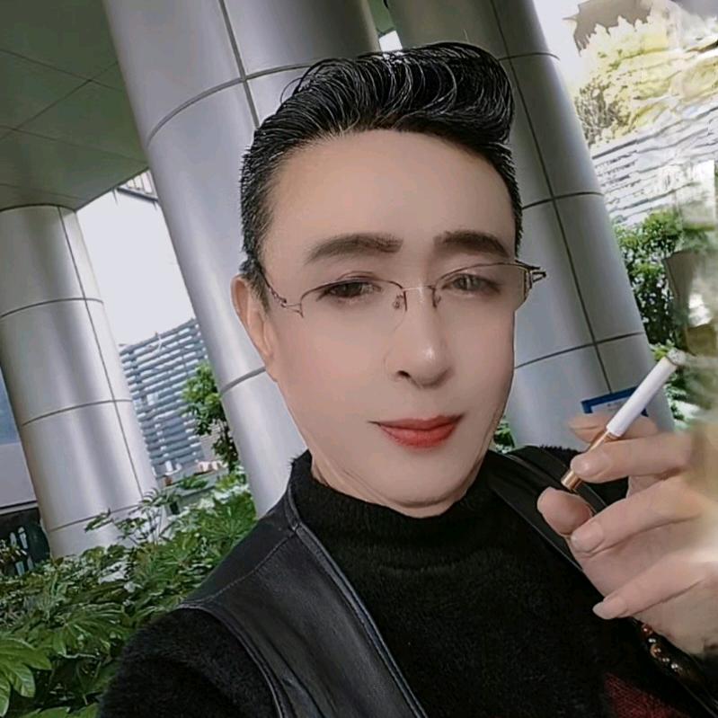 MK.龍