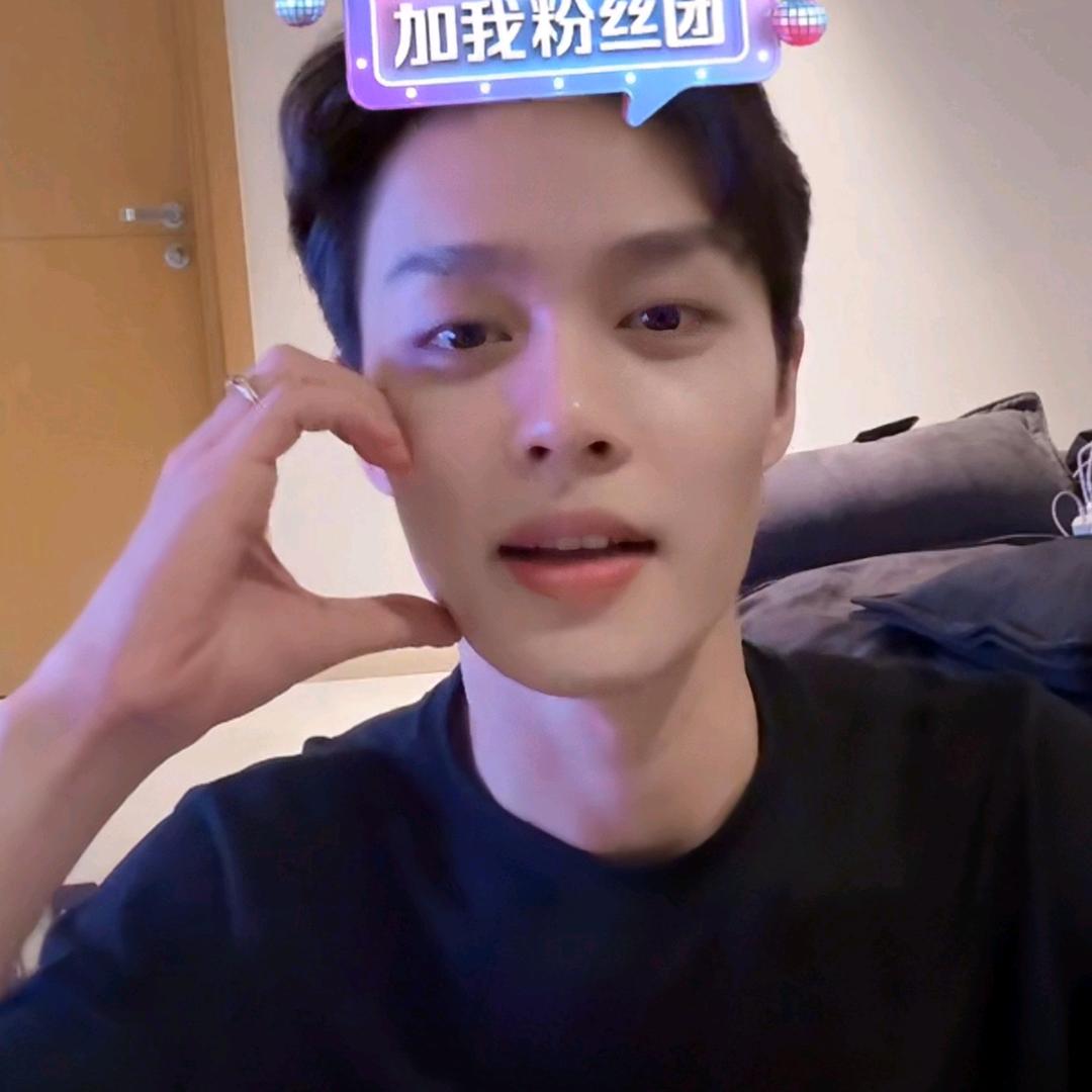 懿条鱼.🦈