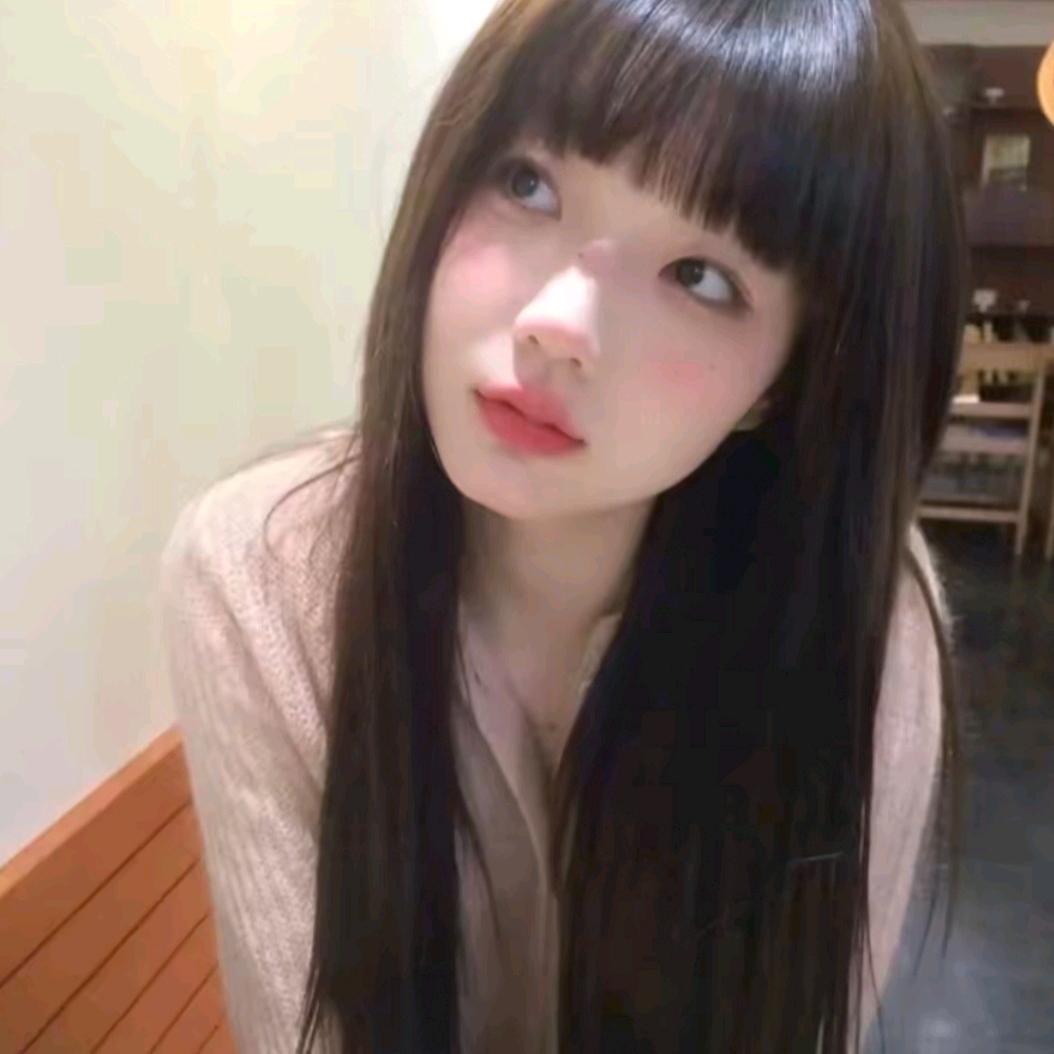 弧小妞运营小李