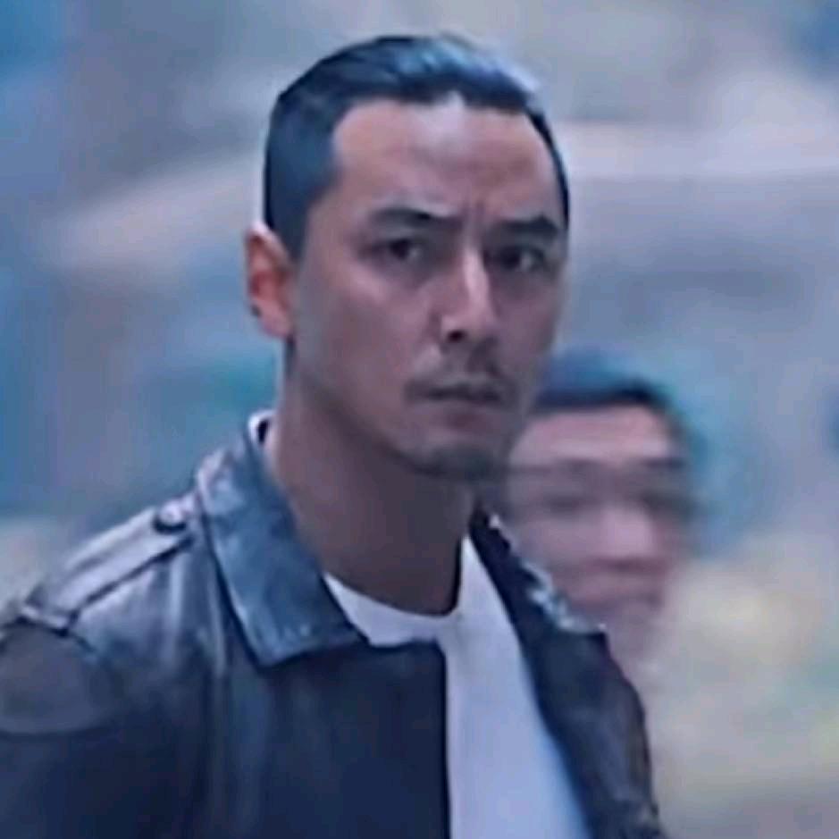 理查德.狠深