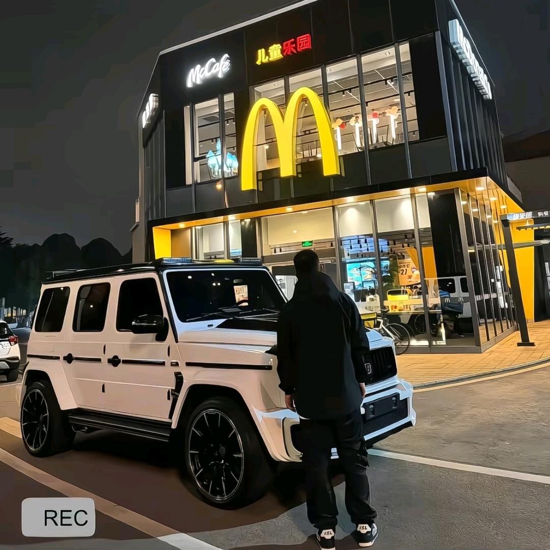  𝑩𝑰𝑨𝑵𝑩𝑨
