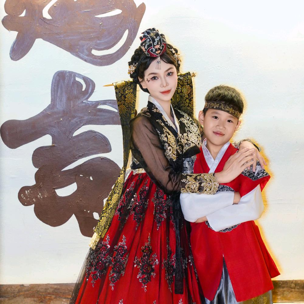 ❤️六妈爱遛娃❤️Tina湉