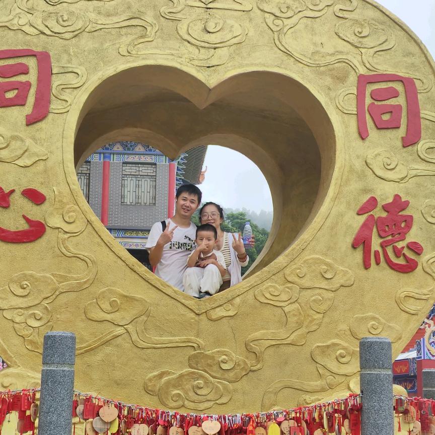 Mandy 多欢乐