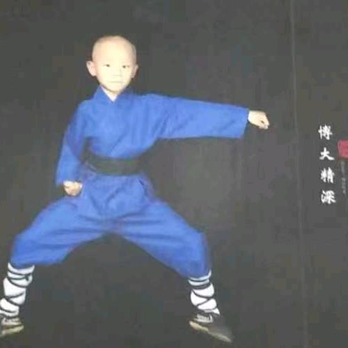 龙哥_240237339