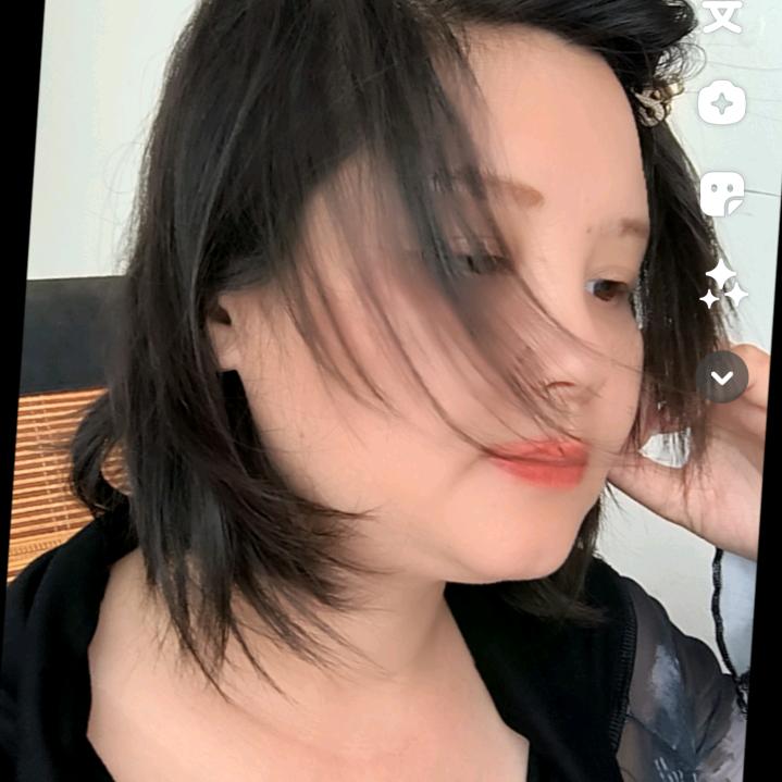 @刘菲菲