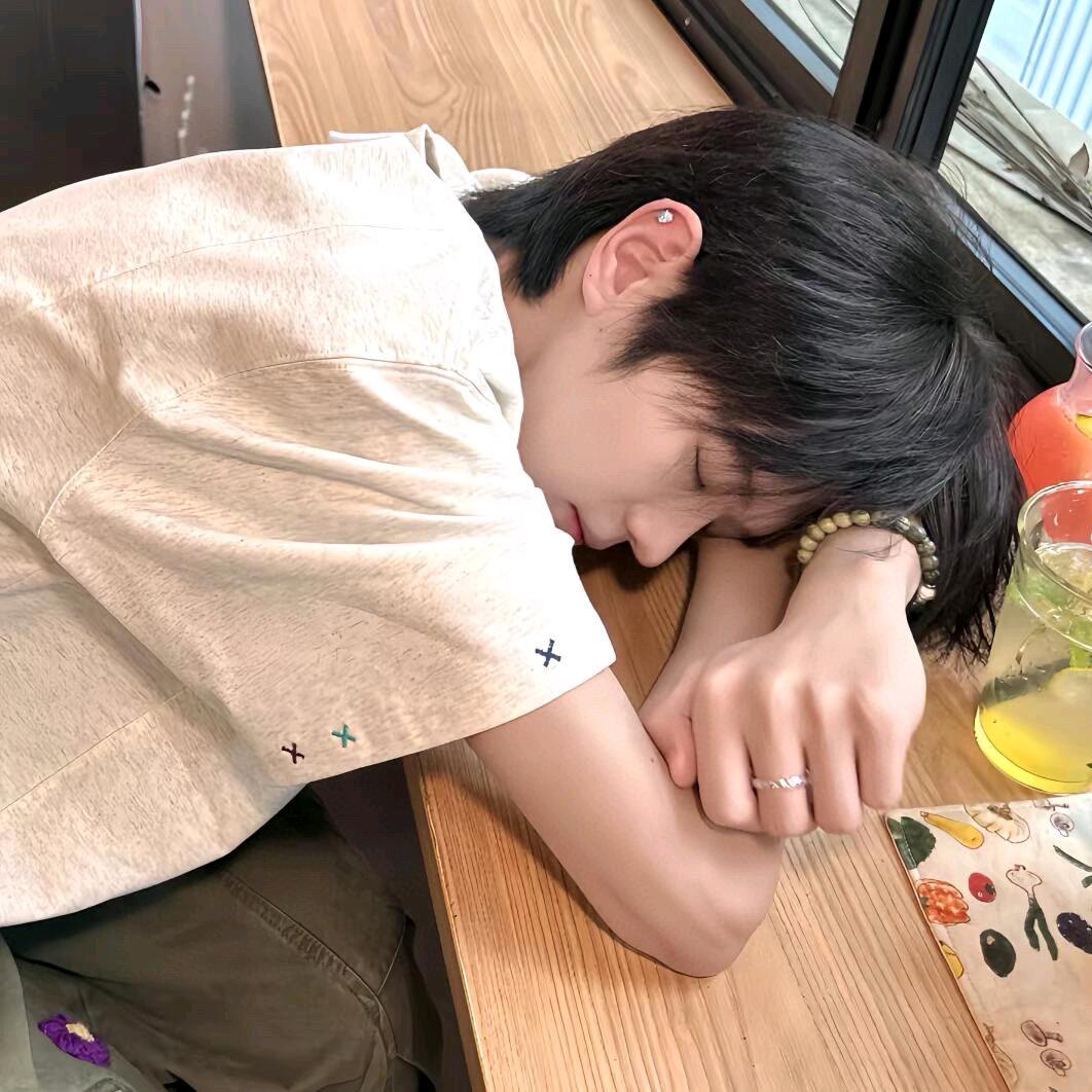 𝙆𝙞𝙩𝙩𝙮💤