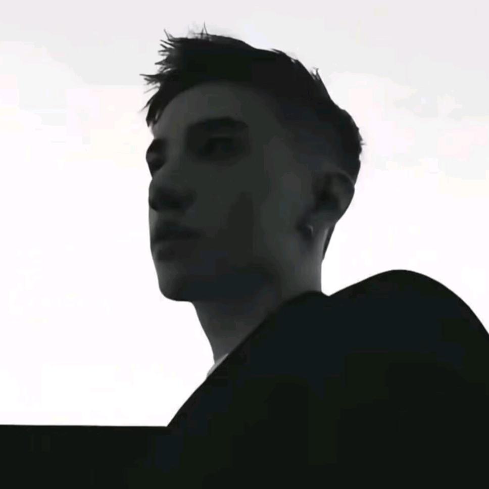 十三