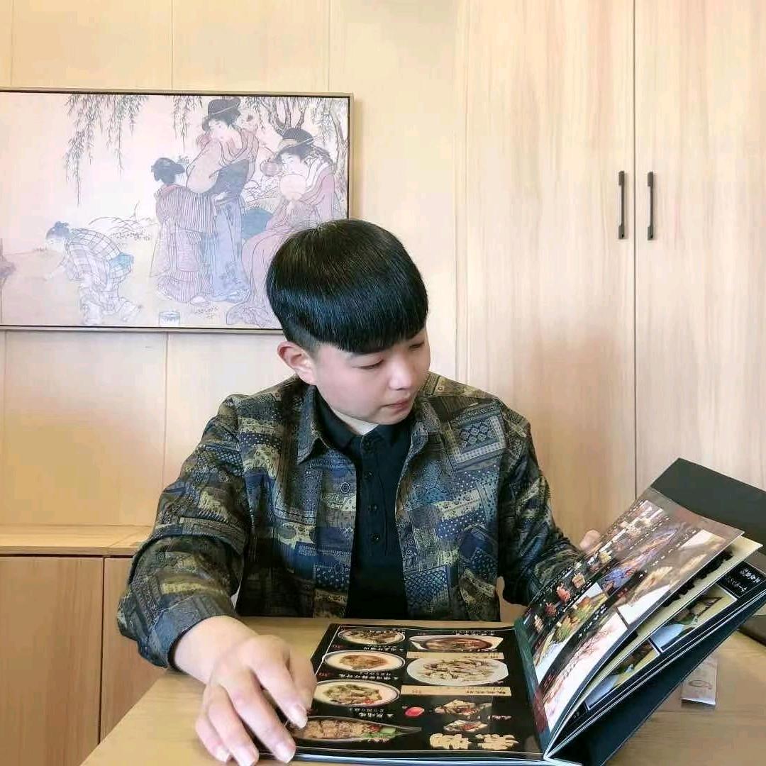 珞伊果园新鲜水果小铺