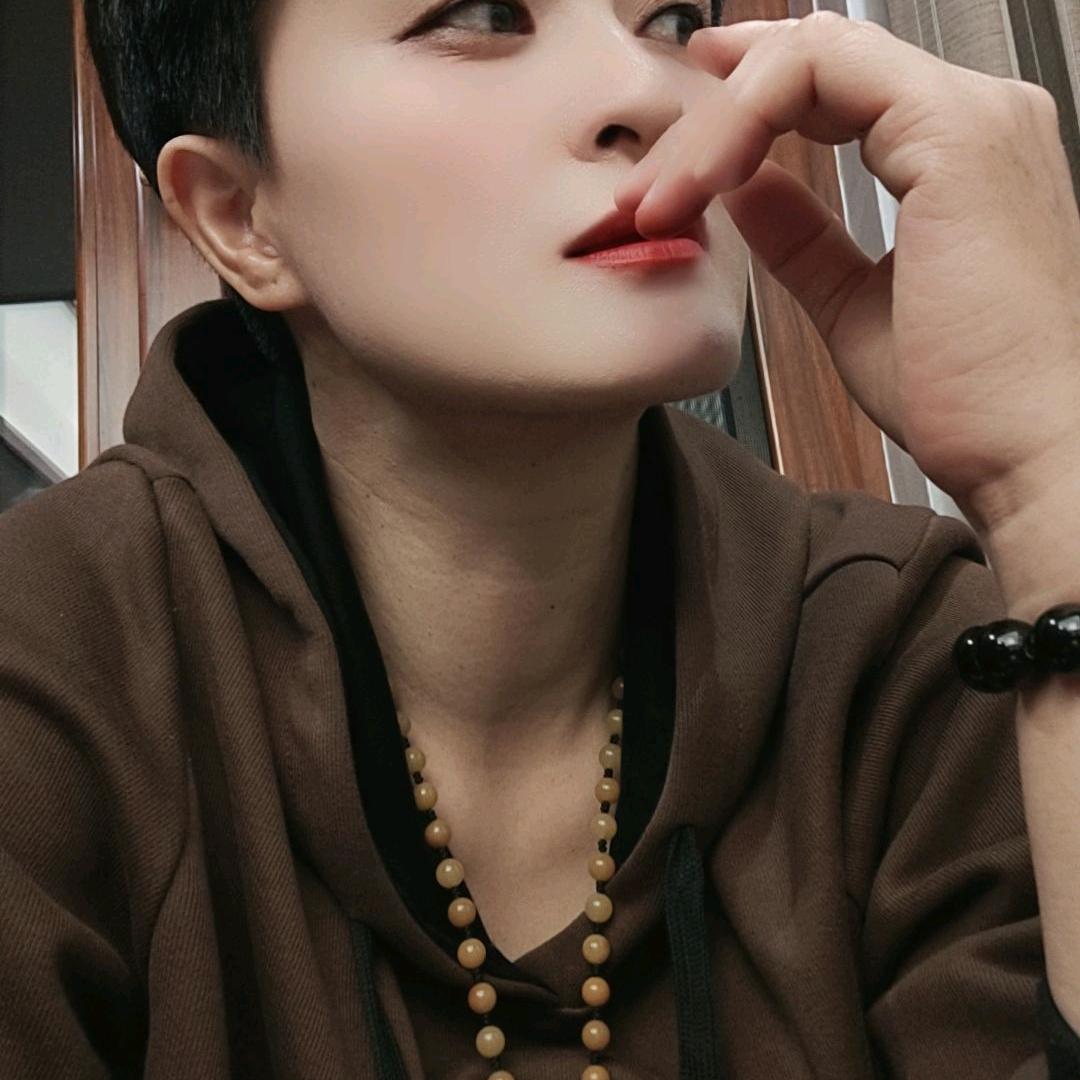 周小飞服饰