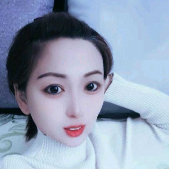 俏俏💋