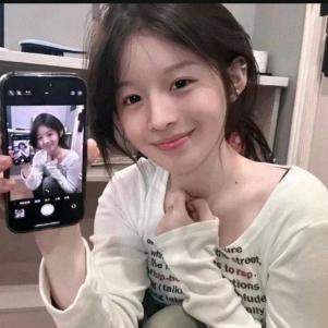 卢小小