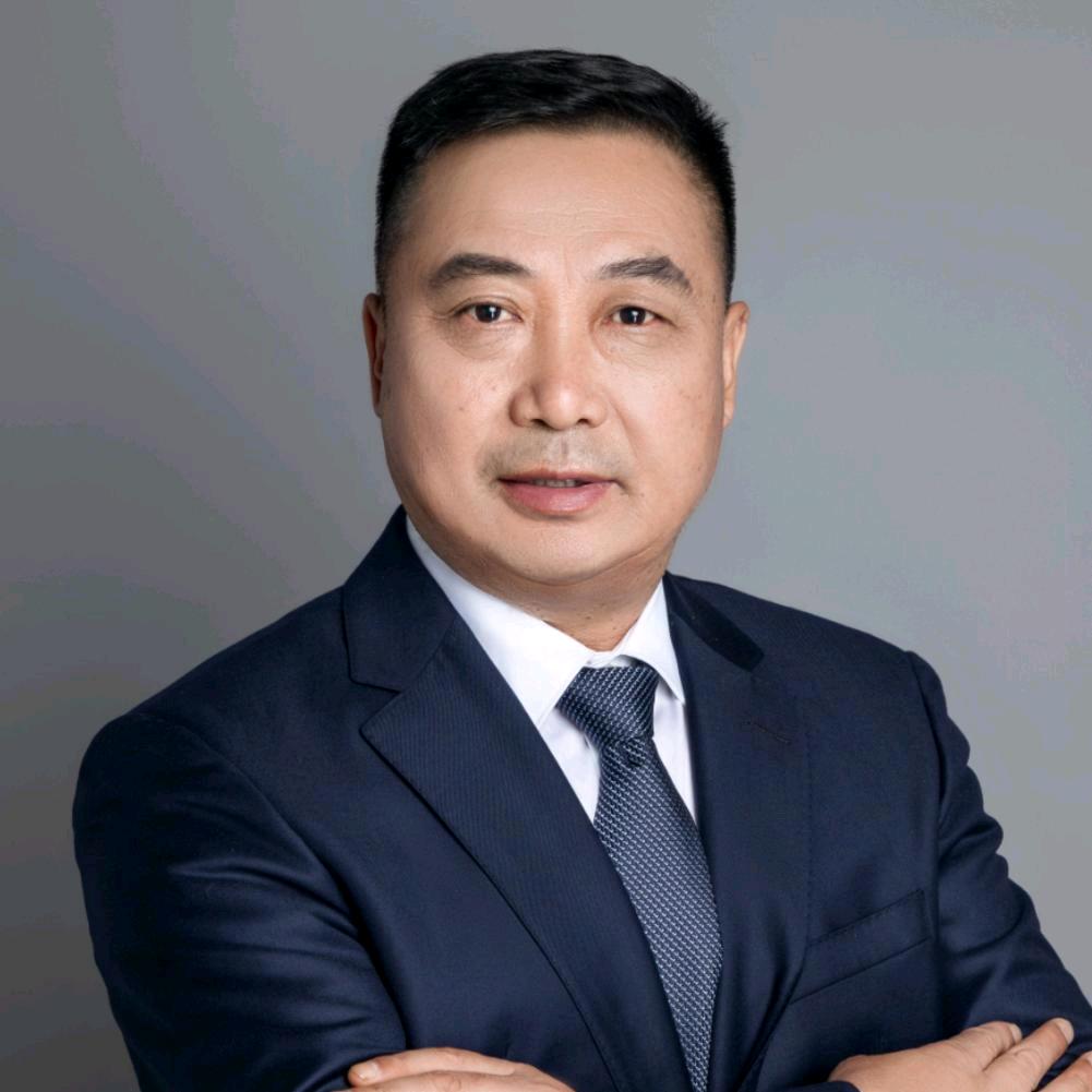 快乐龙叔（畅聊西东）