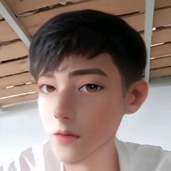 @   王二小