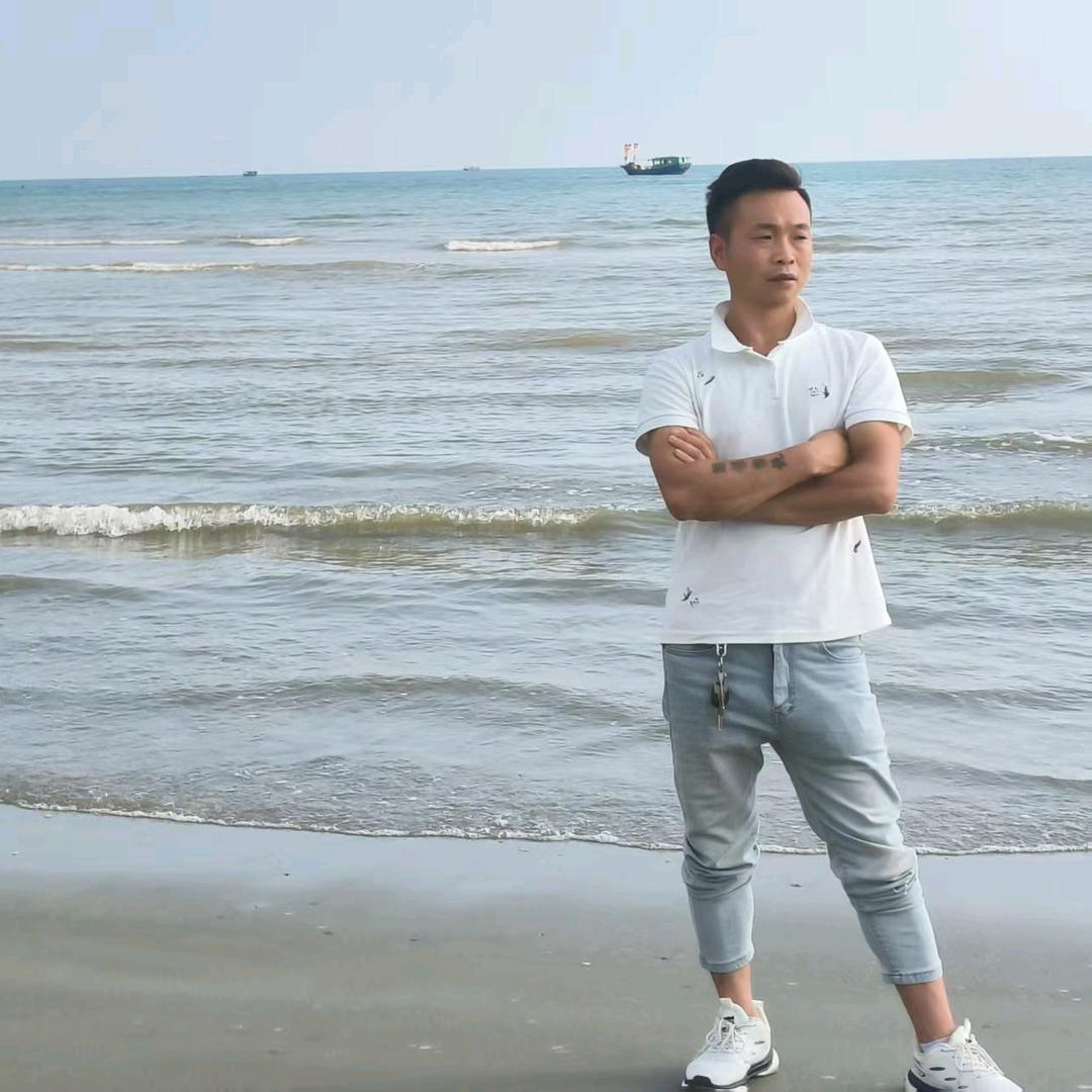 ღ᭄ꦿ꯭小老头꧔ꦿএ᭄