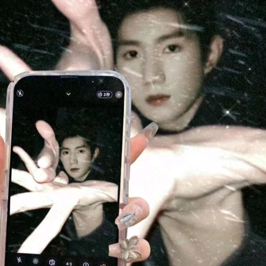 活着哪有不疯的