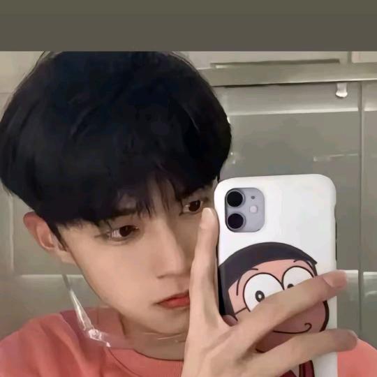 🥀幸福🤟男孩🥀