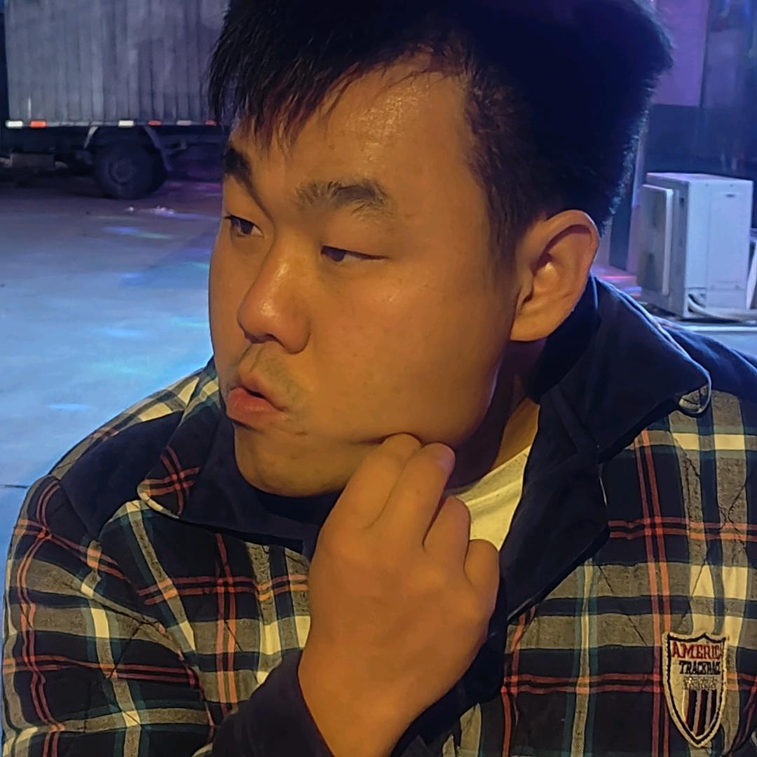 高阿市二少爷😮⁹²³³