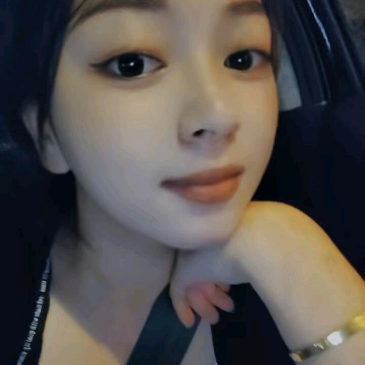 🥀᭄吹散了诺言💕🥀᭄