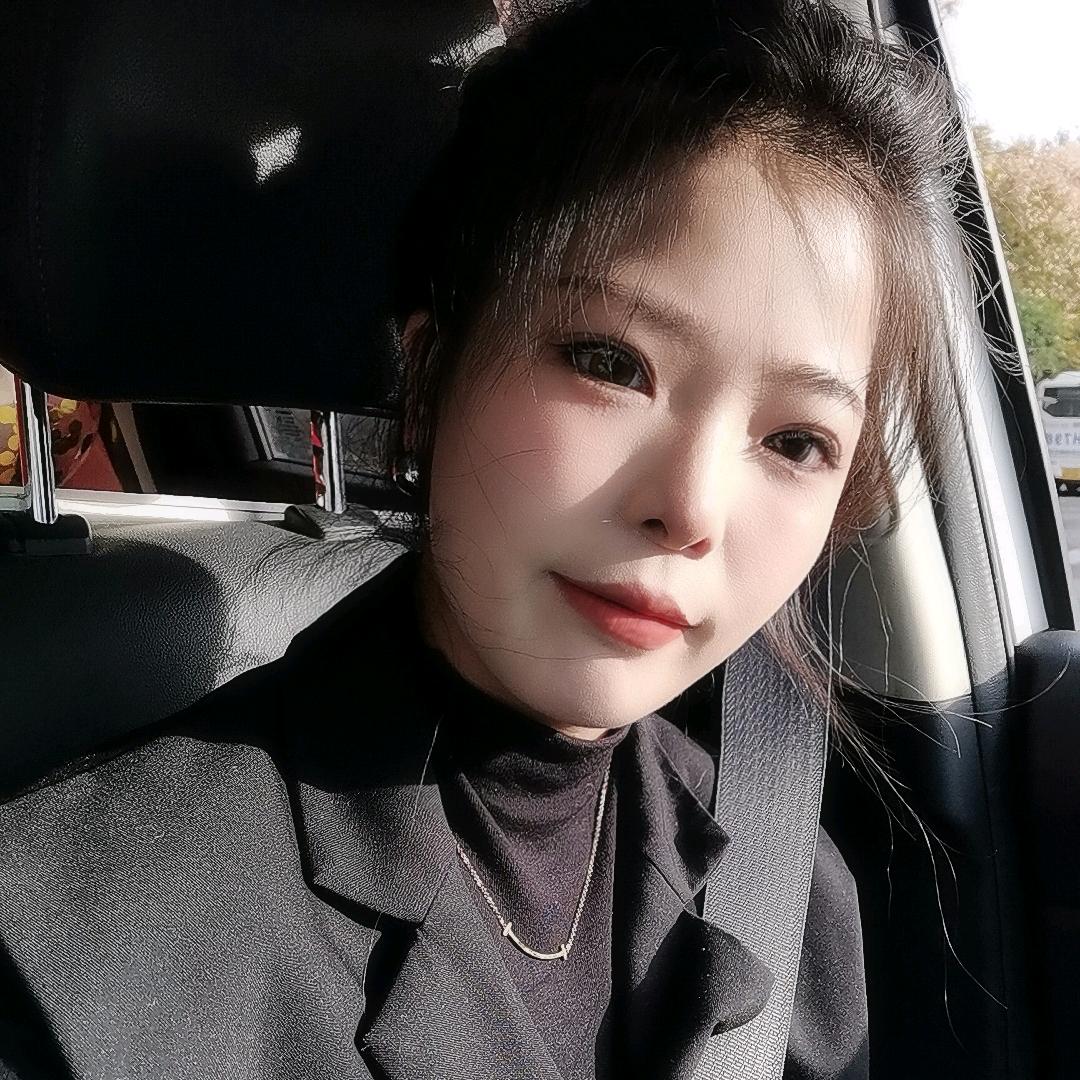 那个女孩👧