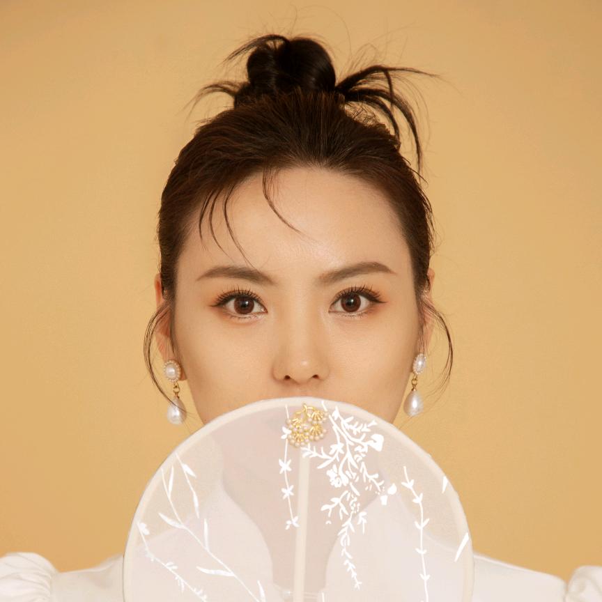 琳小姨的书摊