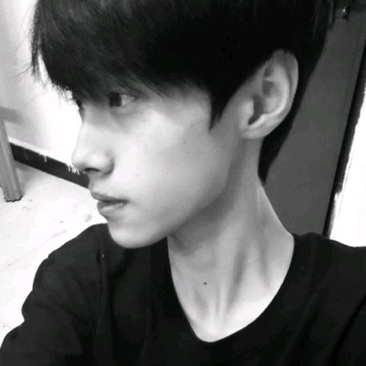 午夜伤感男人涅槃重生