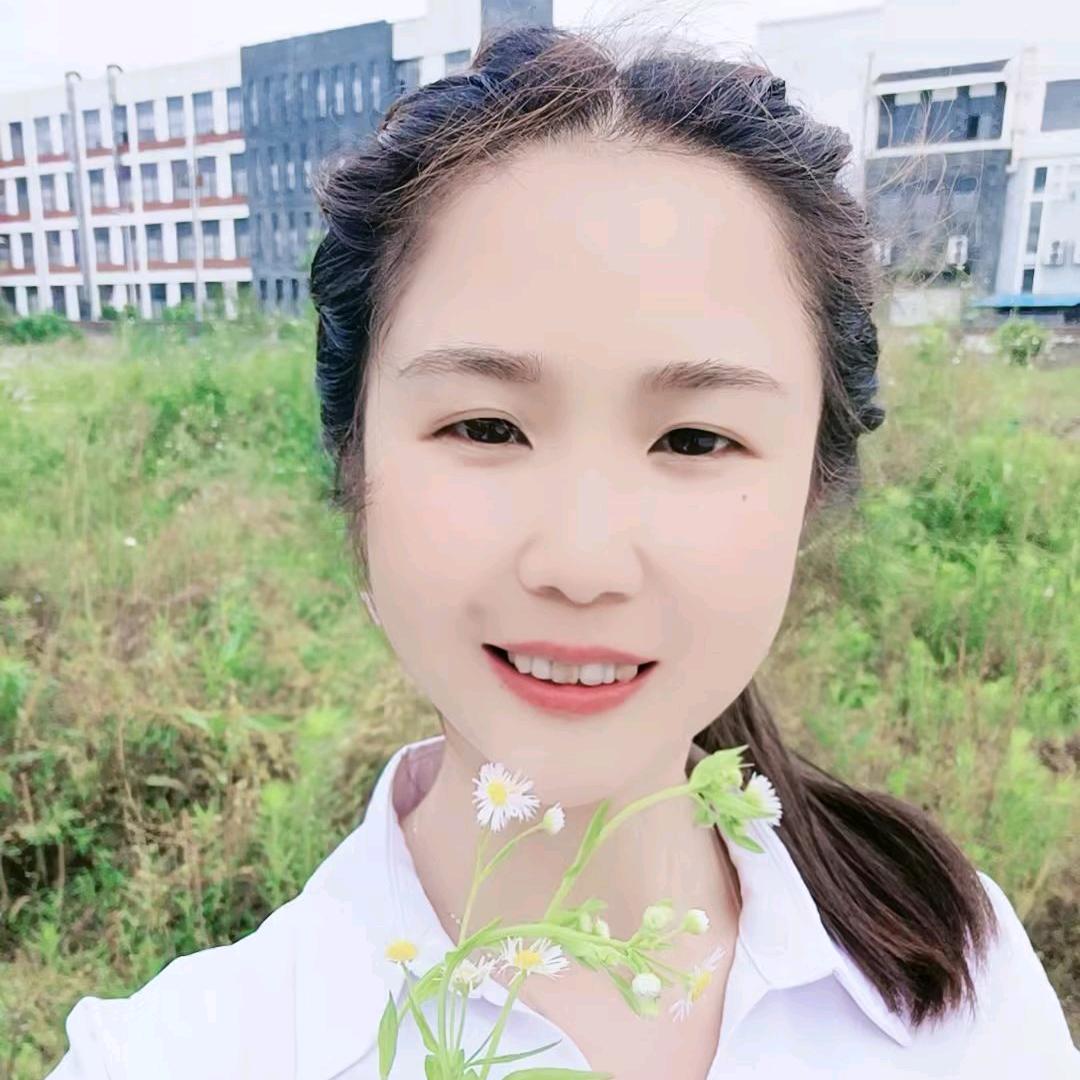 小芳带你吃喝玩乐