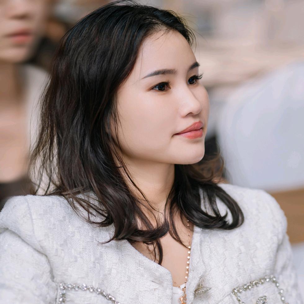 美业丝丝讲轻疗肤