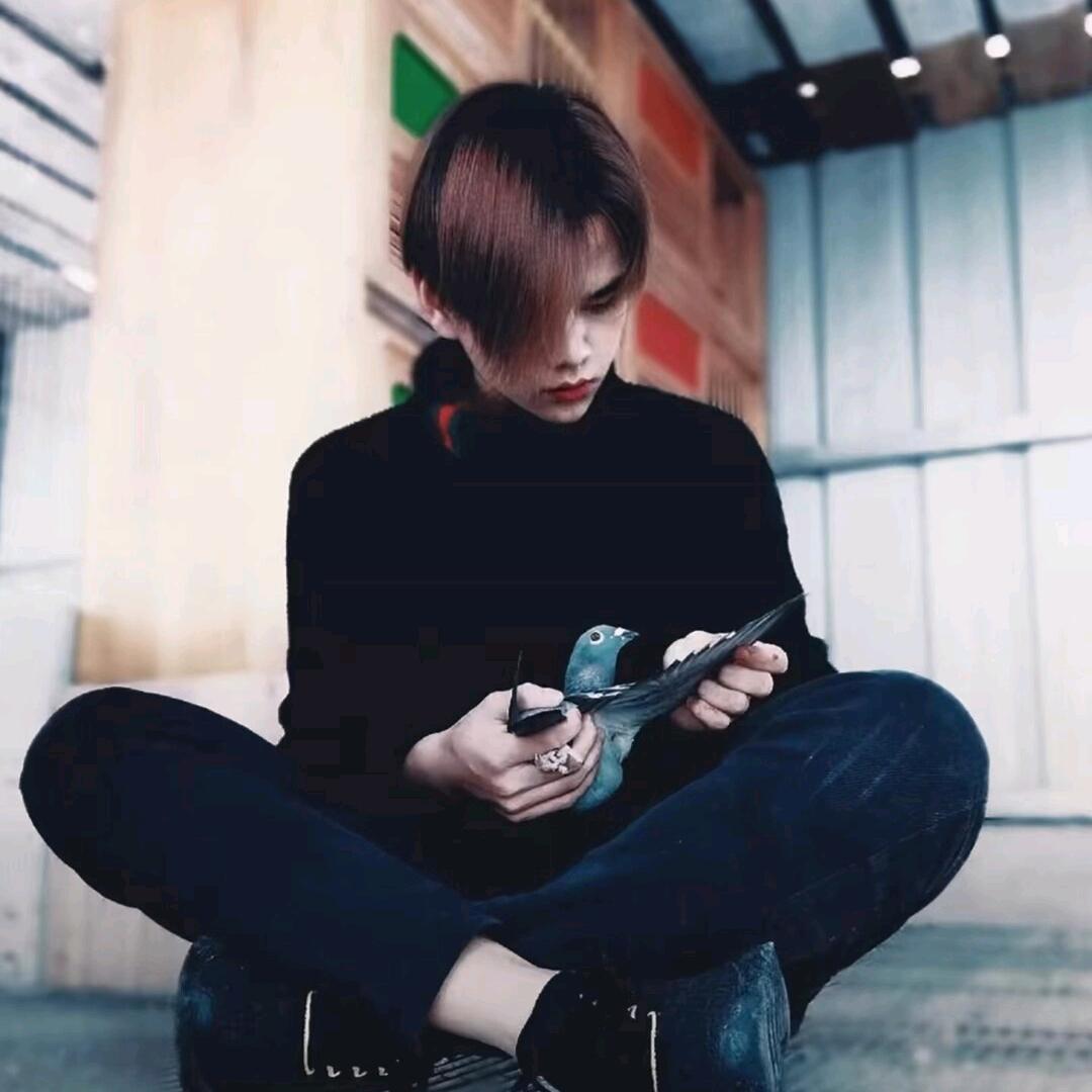 CHN