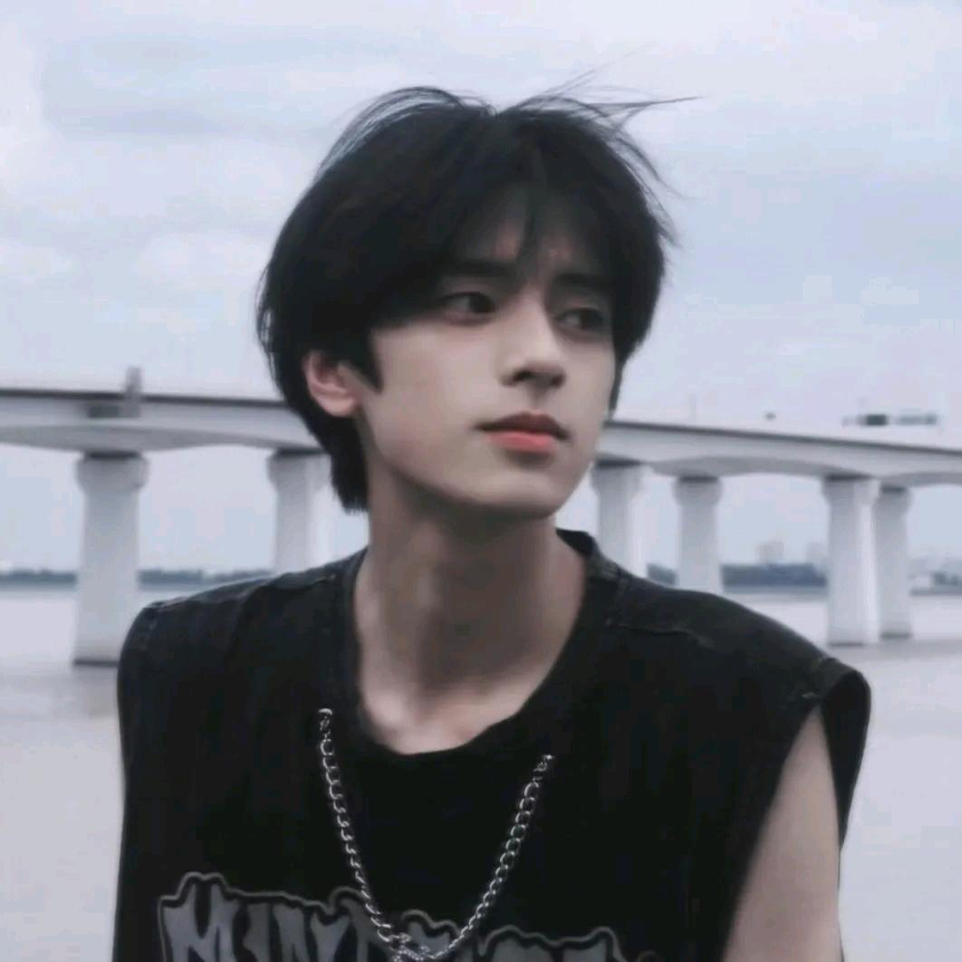 Dong~dong~
