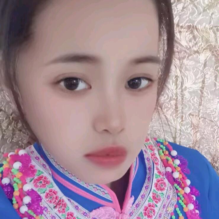 罗彩色