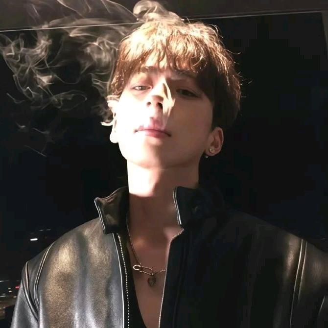 骑着羊儿去放狼