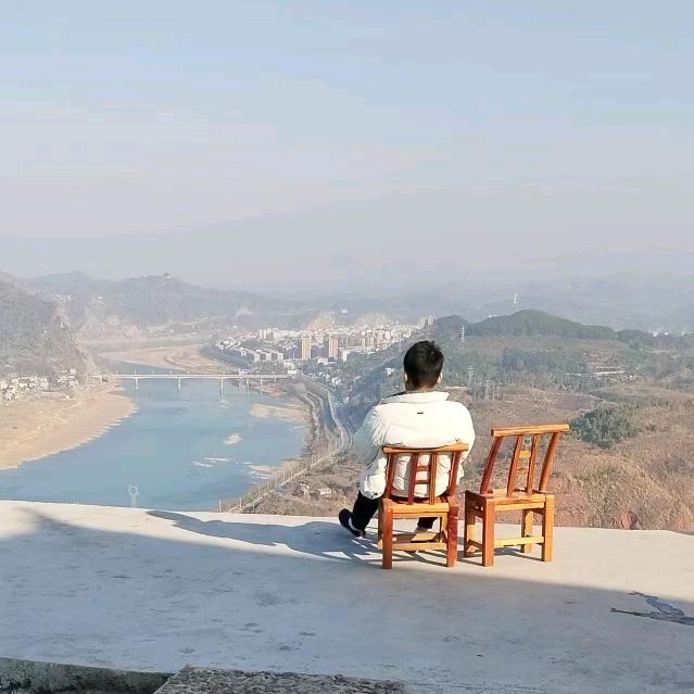 湘U跑山猪生态农场