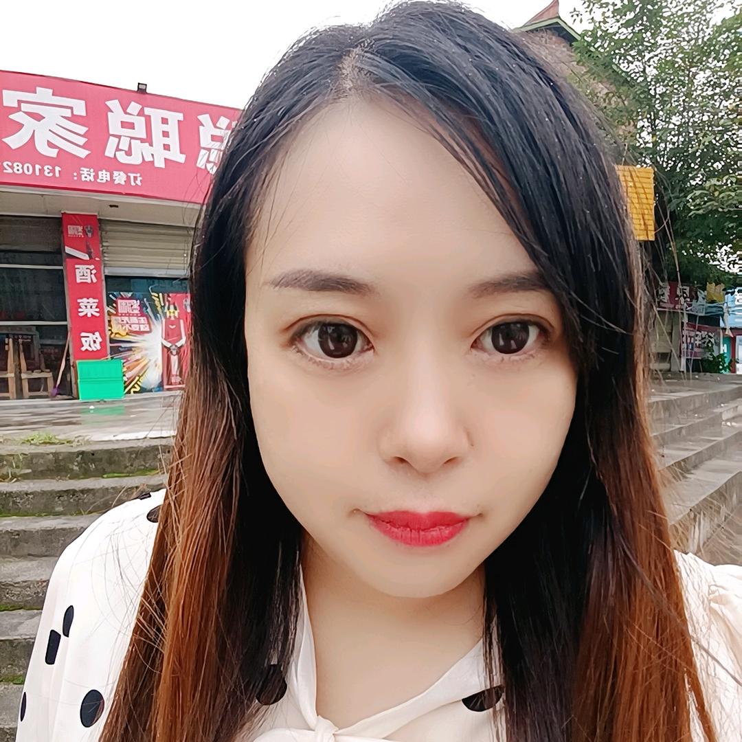 伤心快乐的女人