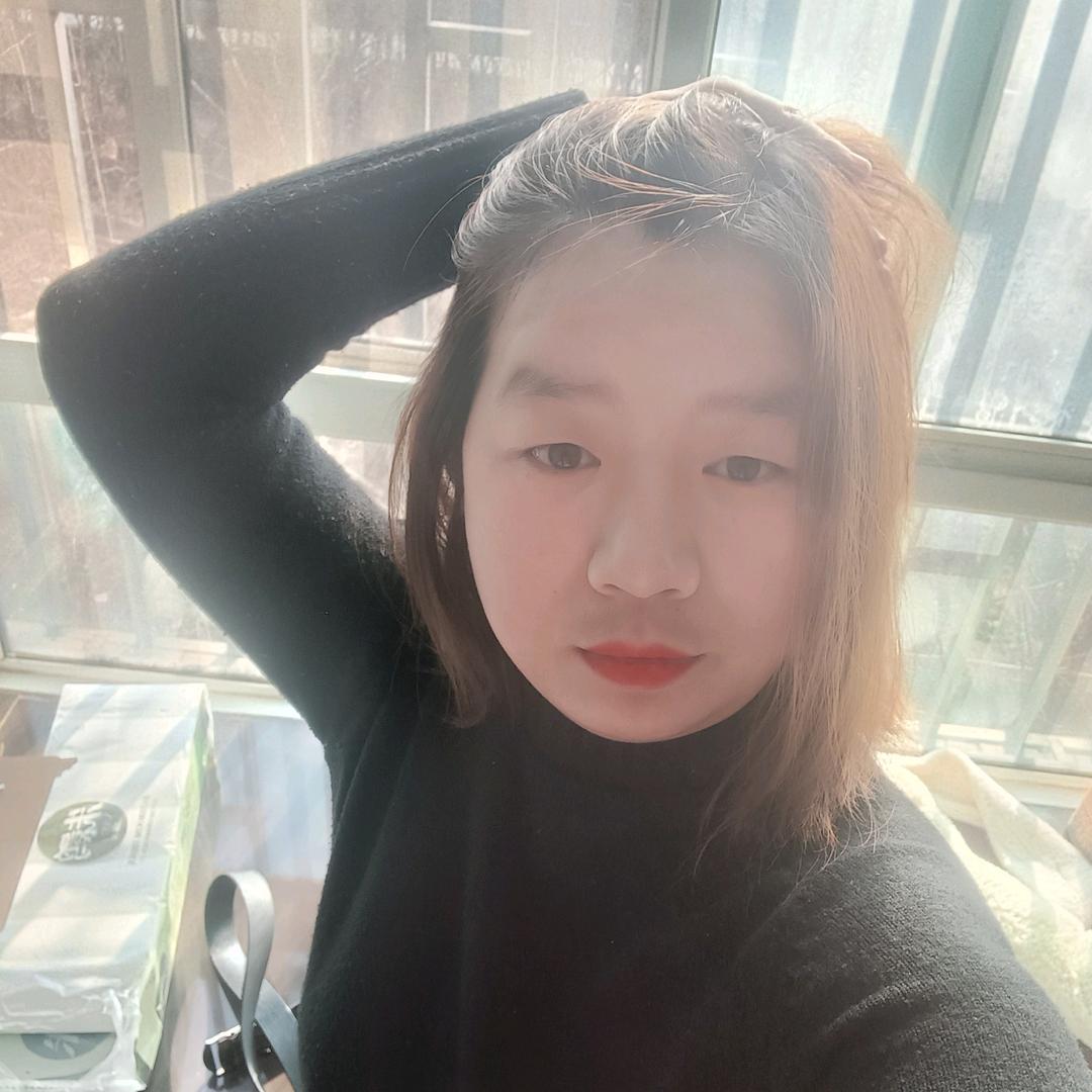 @🏡(我叫开心果🍭🍭)