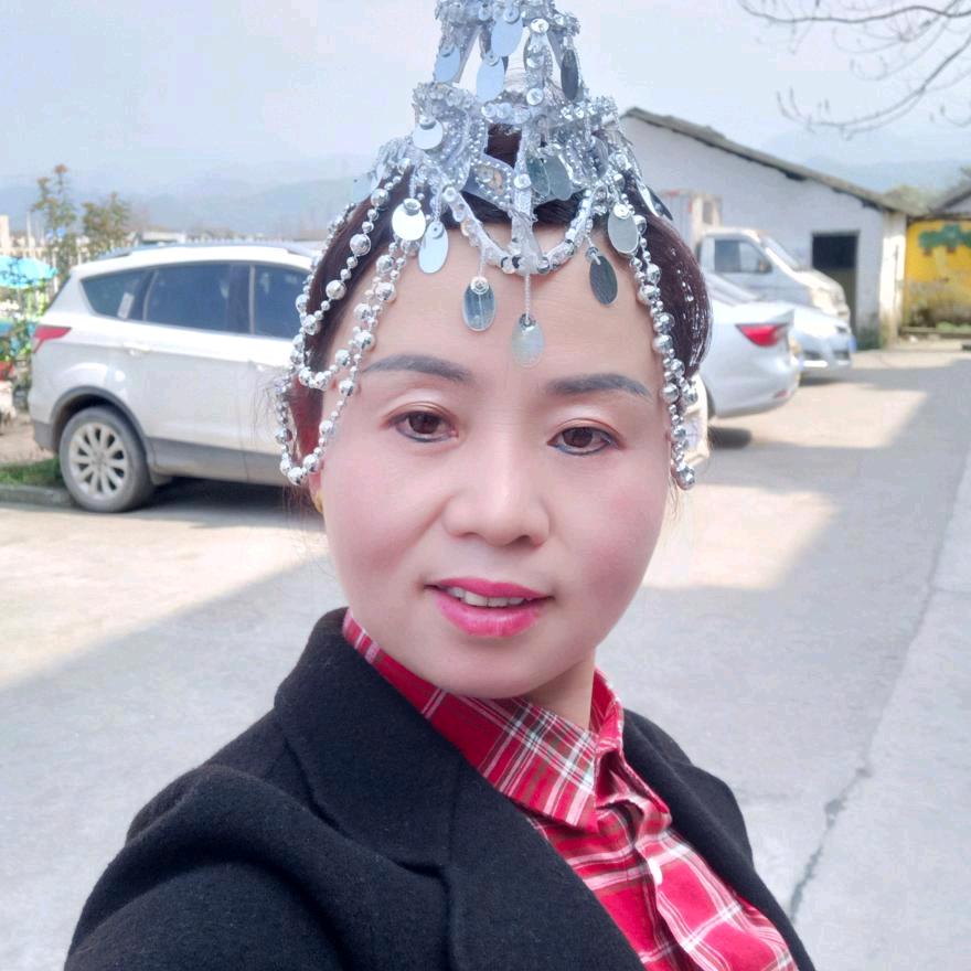 这一站的幸福🌹🌹🌸🌸🌿