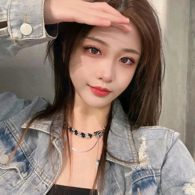 李李-