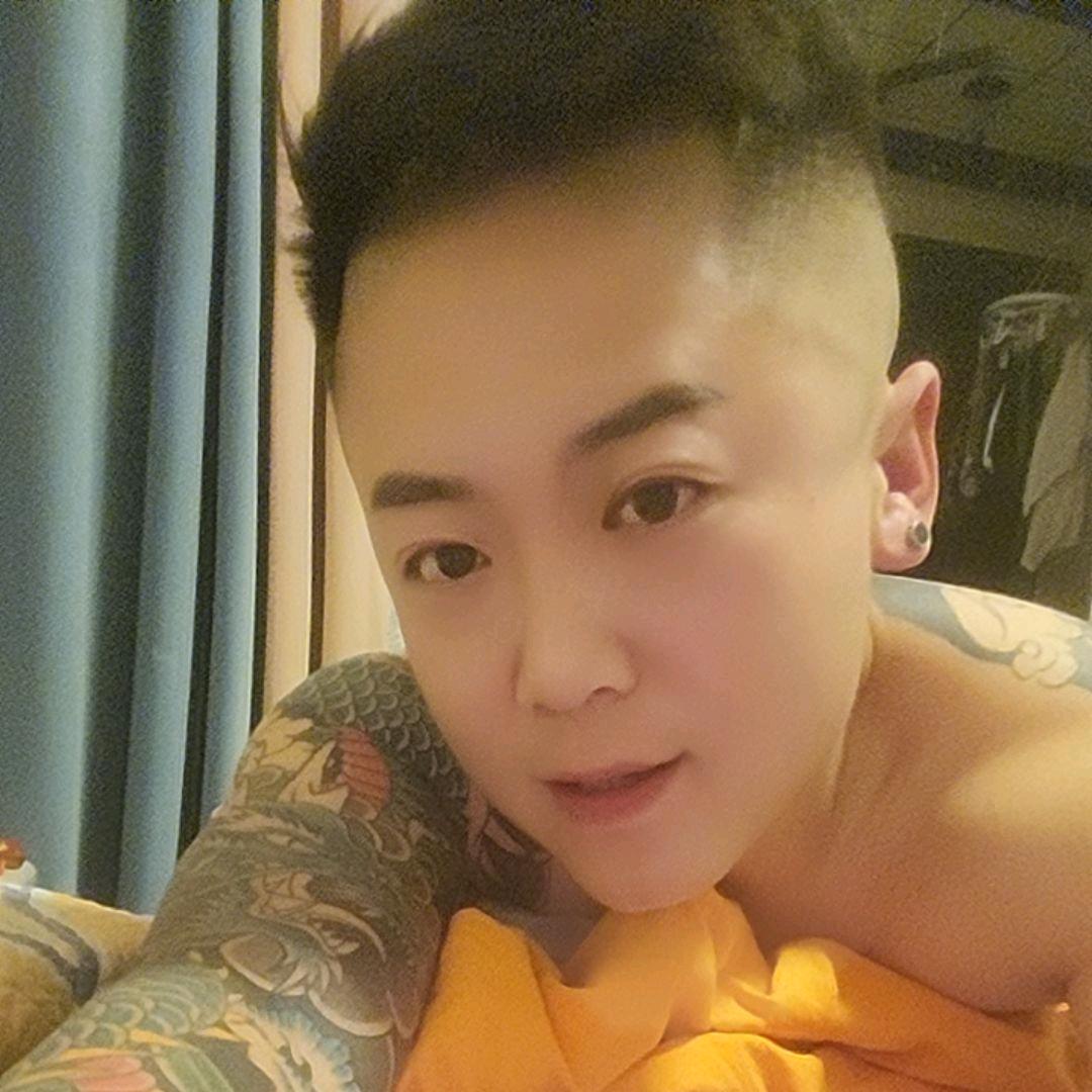 我本江中一浪子