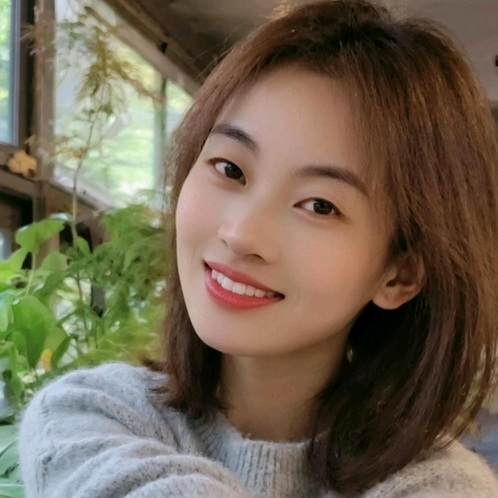 人間清醒 ̗̀(๑ᵔ⌔ᵔ๑)