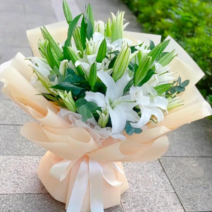 百合花