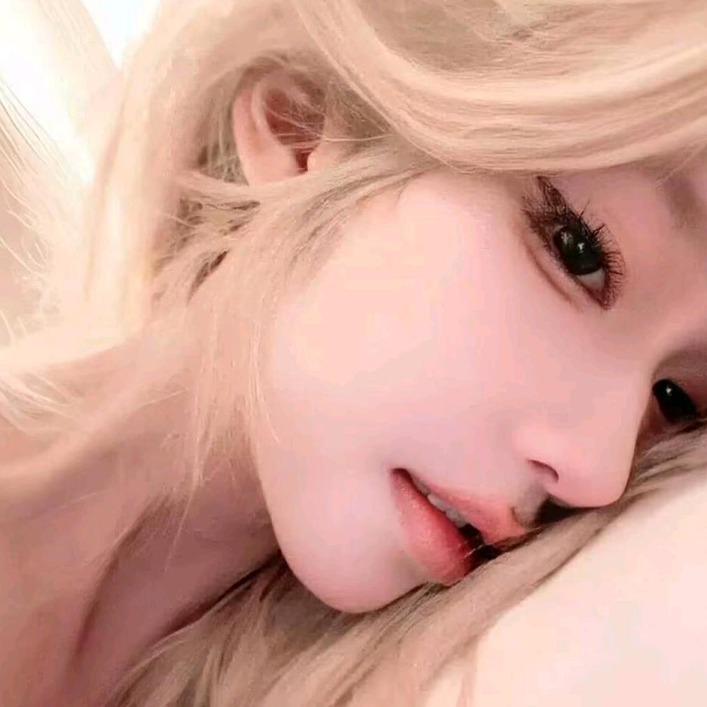 清清.