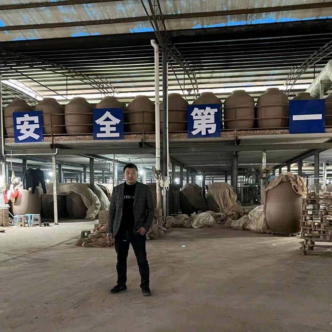 重庆国坛陶业张坛坛