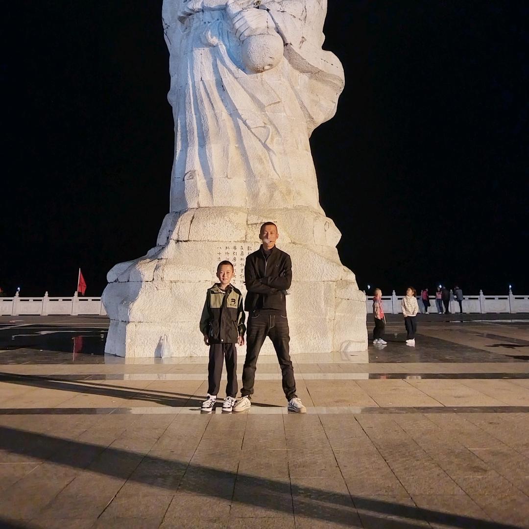 孙存.💰——(≧∇≦)/🏴‍☠️