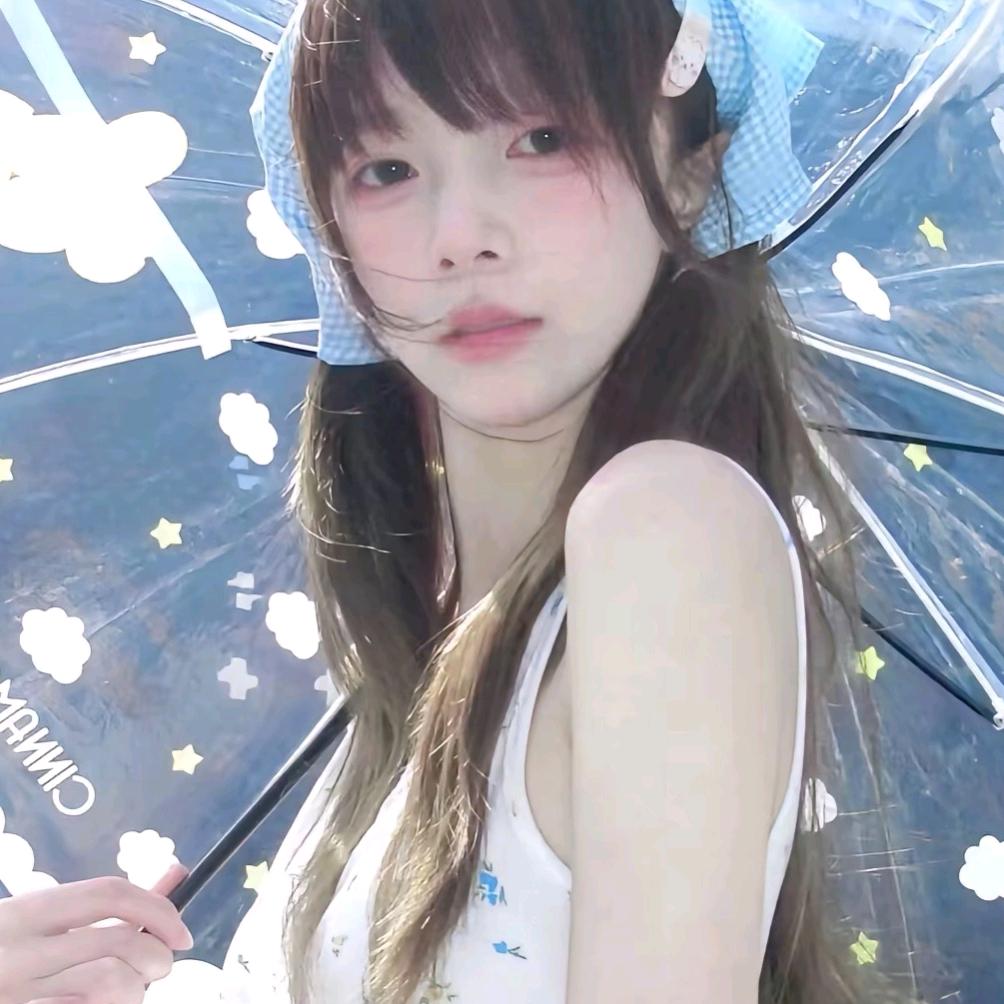 芦苇微微.