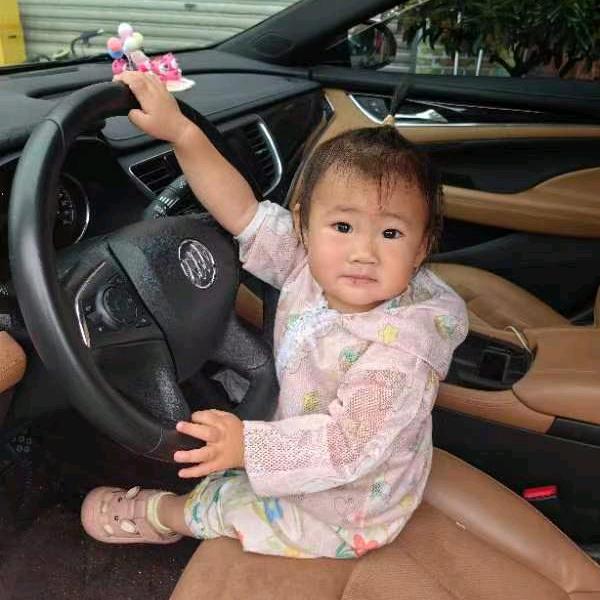 熊万发