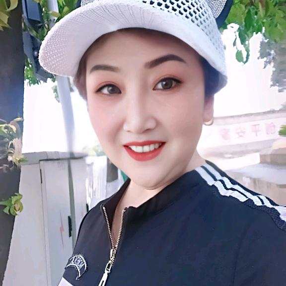 莫真凌