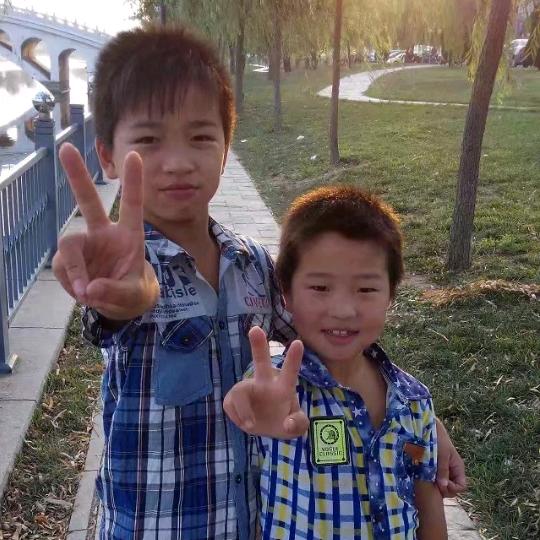 客溢来城东名烟名酒